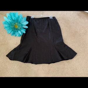 Black Skirt / Sz 12